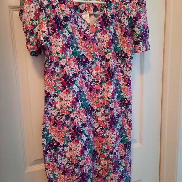 Handmade Dresses & Skirts - Brand New Floral 100% Cotton Dress For Women